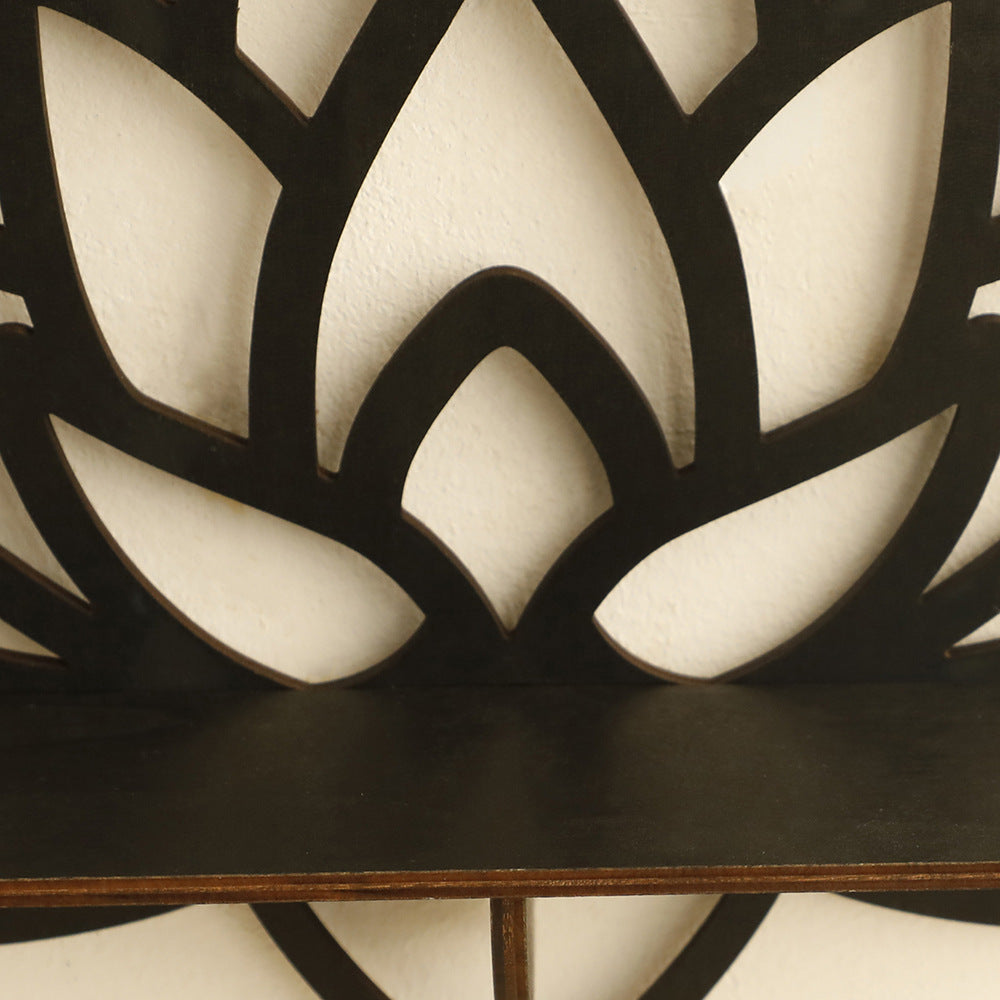 Lotus-Shaped Wooden Wall Display Shelf - 33 x 22.5 cm - product image 4