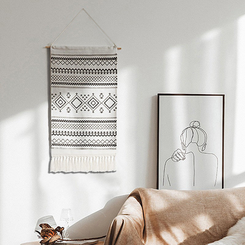 Handwoven Boho Plaid Tassel Wall Tapestry - 70 x 41.5 cm - product image 3