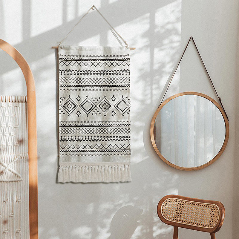 Handwoven Boho Plaid Tassel Wall Tapestry - 70 x 41.5 cm - product image 2